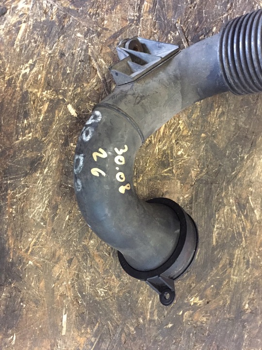 фото №5, A8 d3 4.2 tdi труба шланг воздуха 057129609e