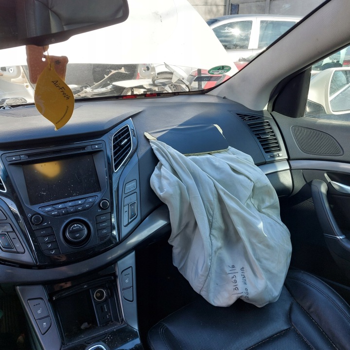 фото №6, Hyundai i40 торпедо раздаточная капот do восстановление
