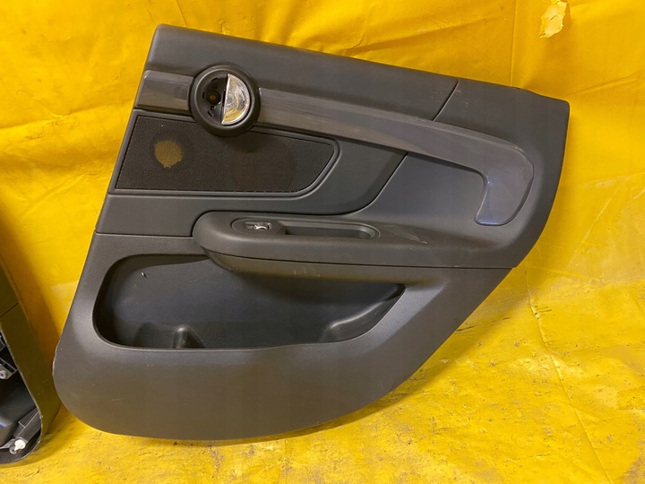 фото №1, Обивка дверь правые зад mini countryman ii f60