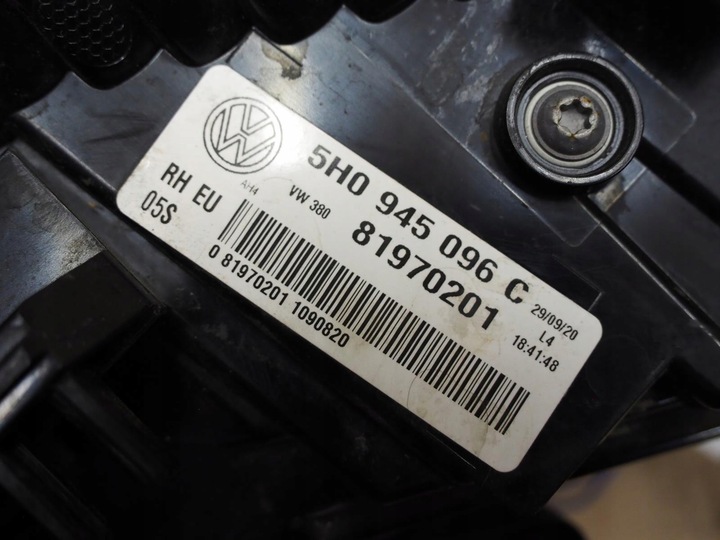 фото №16, Лампа зад задняя правая vw golf viii 8 5h0945096c