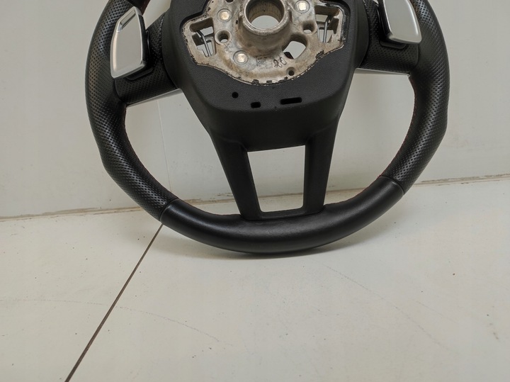 фото №13, Руль многофункциональная лепестки изменения коробки передач audi a6 rs6 c8