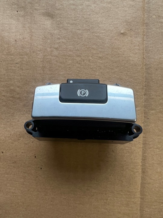 фото №1, Range rover velar кнопка тормоза ручного