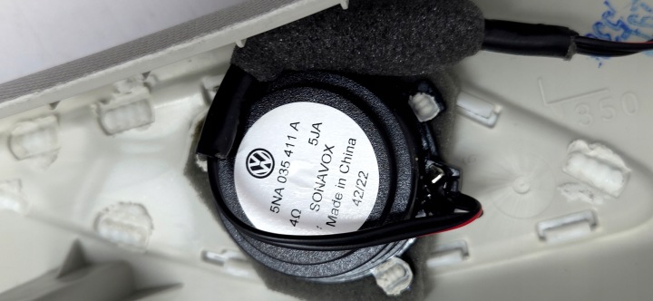 фото №8, Обшивка стойка левое vw tiguan iii ct1 571867233a