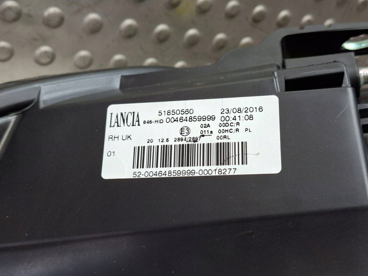 фото №6, Фара ксенон правое lancia chrysler ypsilon 11- uk 51850560
