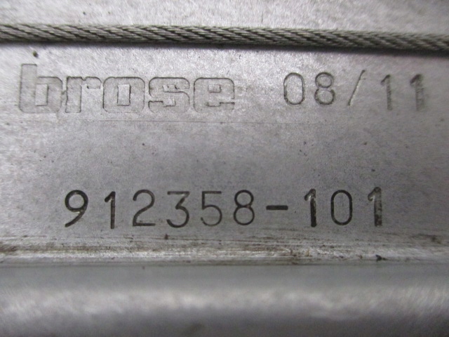 фото №8, Peugeot 3008 i електричний підйомник вікна лівий зад 6 pin 962941201g