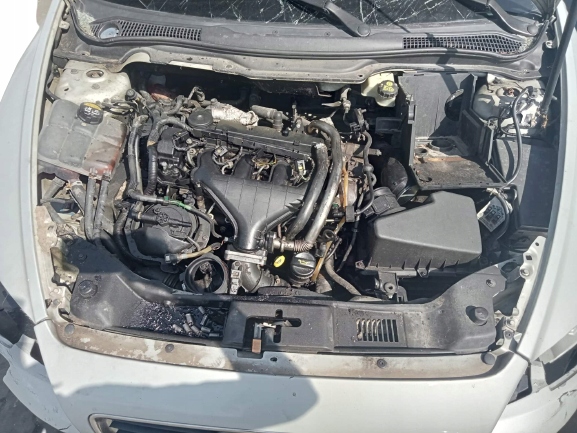 фото №13, Блок керування abs 30736580 volvo c30 2.0 hdi 136km 08r
