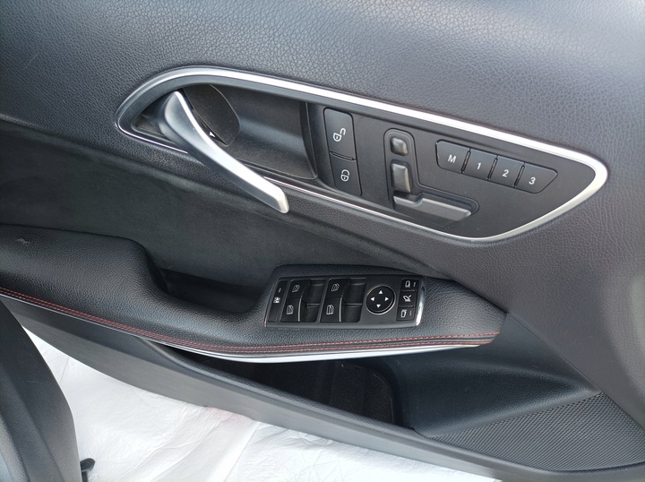 фото №5, Mercedes a45 w176 amg recaro диван зад боковина