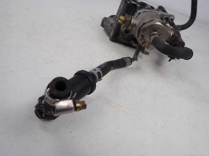 фото №8, Насос вакуум топлива вакуум audi a5 8t a5 b8 q5 8r a7 a7 c7 06j145100g