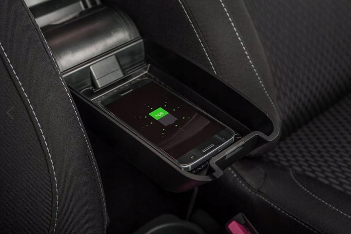 фото №10, Подлокотник dacia duster ii оригинал новый 877004782r