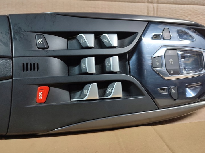 фото №6, Панель дах лампа стеля освітлення citroen ds5 9678259477 2011-2018