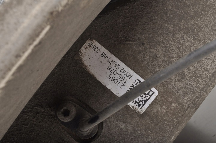 фото №6, Land rover discovery l462 поворотный кулак левый зад my42-5a971-ab