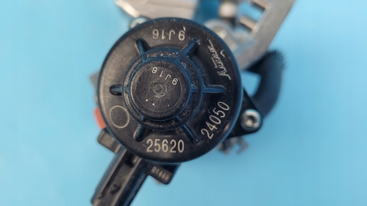 фото №12, Toyota rav4 v 19r радиаторов 25680-24010 клапан egr 25620-24050