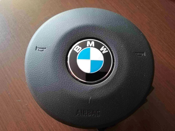 фото №15, Bmw f20 f22 f30 f32 м-пакет кермо подушка