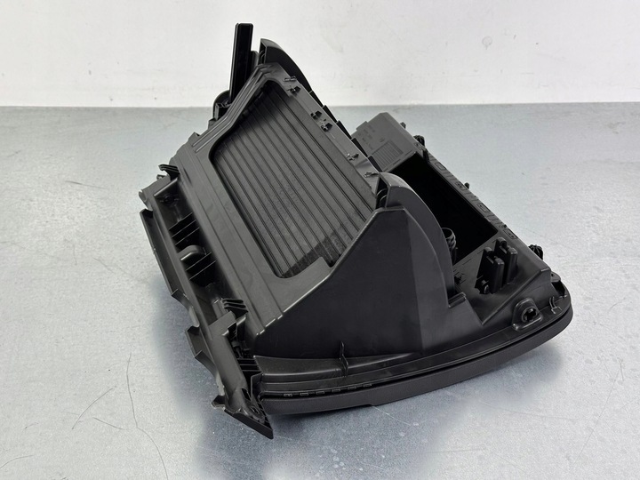 фото №7, Volkswagen passat b8 2016 бардачок панели распределительной / комплект 3g1857097q