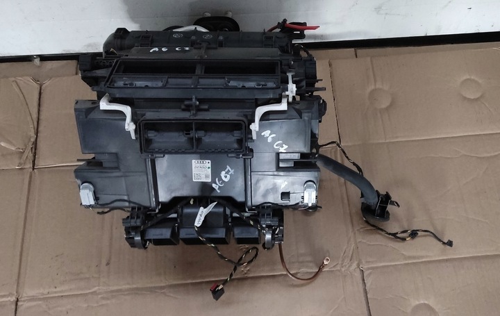 фото №1, Audi a6 c7 воздуходувка отопитель европа