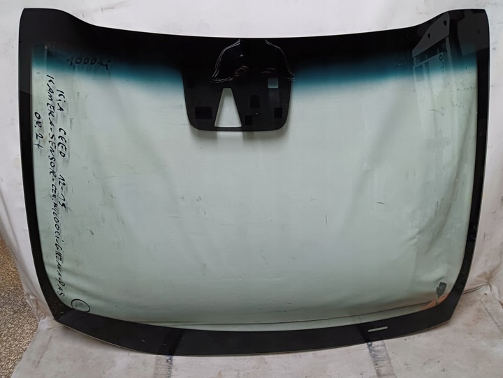 фото №1, Стекло передняя kia ceed 2012-2015 камера датчик cz wilgoci с подогревом pas or