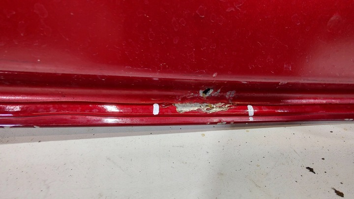 фото №10, Кришка багажника mitsu eclipse cross 18- червона