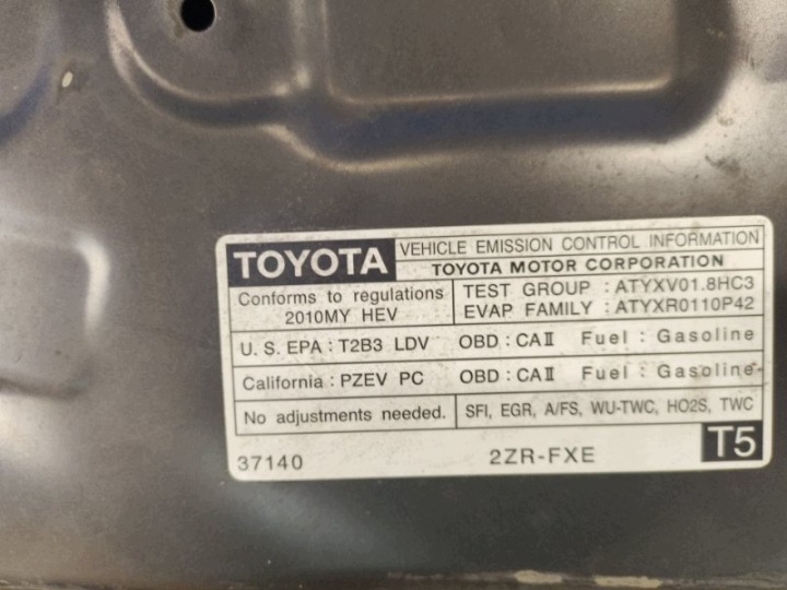 фото №15, Капот / кришка двигуна 53301-47050 toyota prius - 30 09-17 1.8 срібний