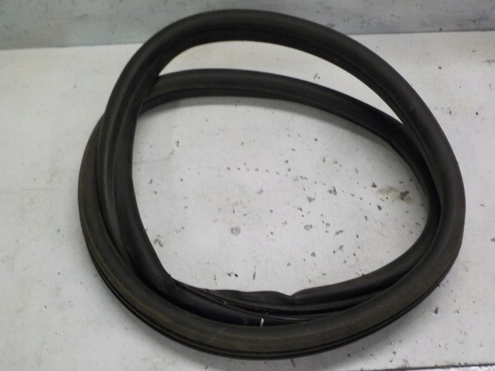 фото №1, Actros mp4 прокладка бардачка