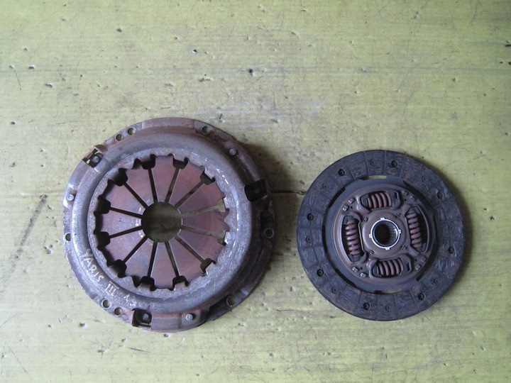 фото №1, Toyota yaris iii 1.3 vvti сцепление диск прижим