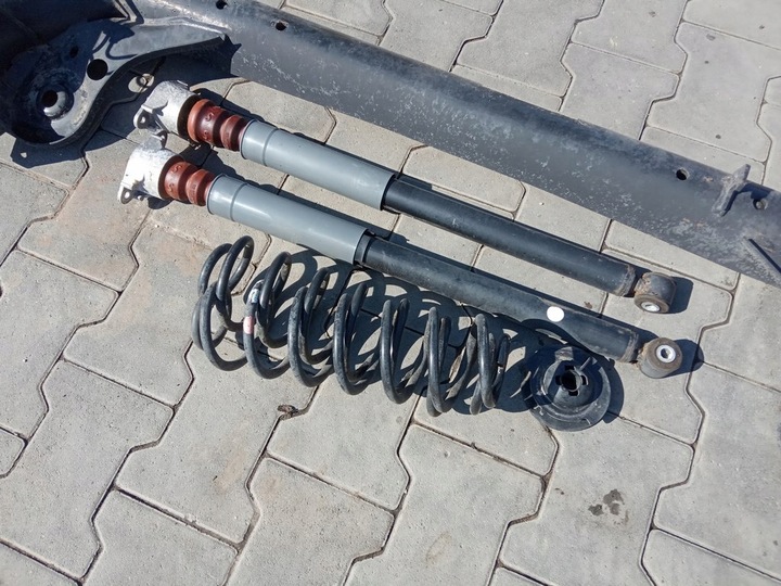 фото №7, Ford b-max 2012-17r. - подвешивание ось балка зад