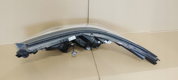 фото №11, Фара передняя передняя правая toyota c-hr chr 16-19rok 81110-f4031 оригинал