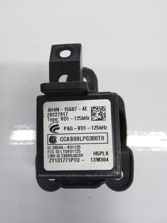 фото №1, Volvo v40 v60 s60 считыватель замок зажигания 28227917