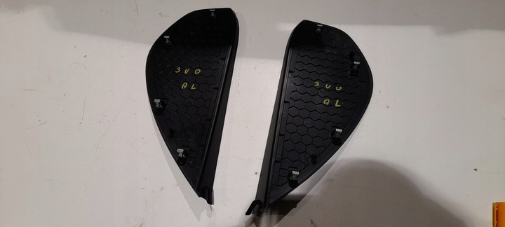 фото №1, Superb iii 3 заглушка панелі 3v0857503b 3v0857504b