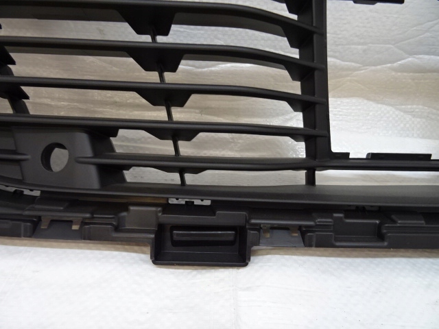 фото №9, Peugeot 2008 ii p24 решётка бампера средняя решётка