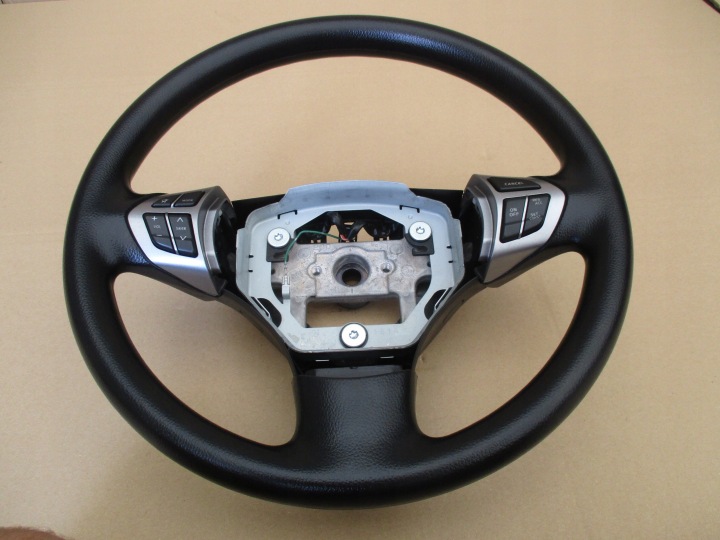 фото №5, Руль suzuki vitara ii мультифункция 05-14r