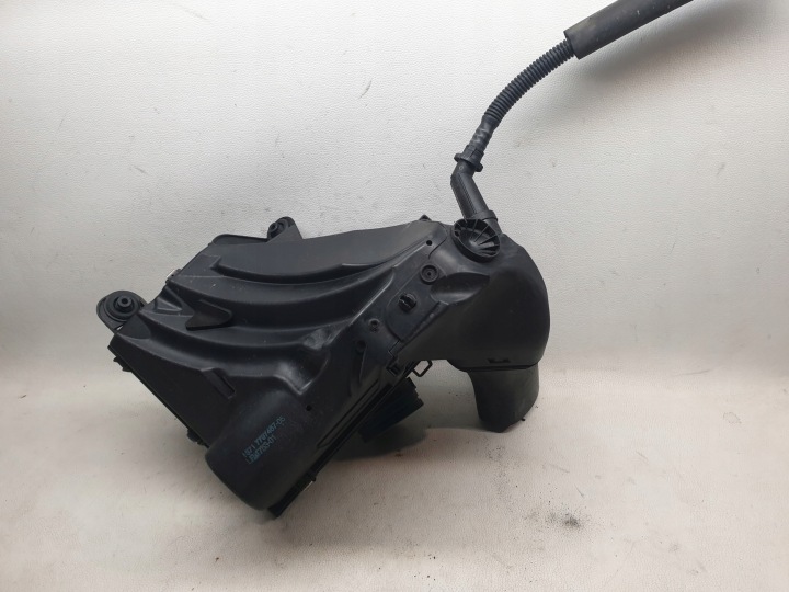 фото №10, Bmw x1 e84 09-15 корпус фільтра повітря 2.0d ad779746705f