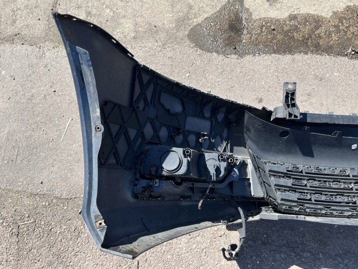 фото №7, Бампер перед vw passat b7 комплектный 3aa807221 lk7x