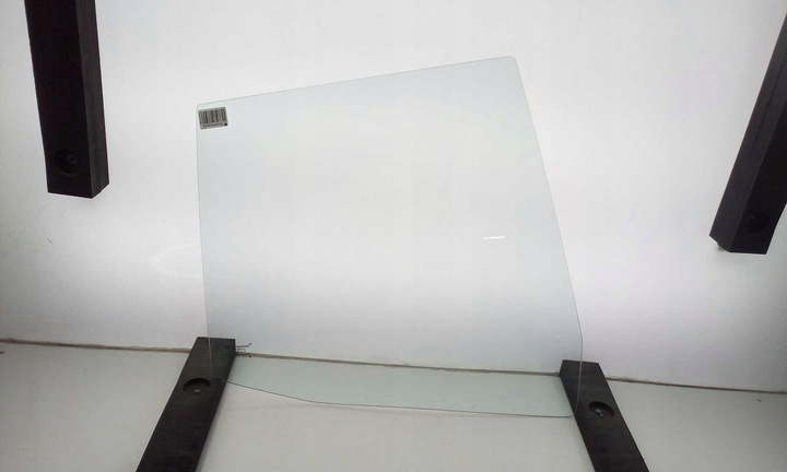 фото №1, Стекло боковая левая задняя seat toledo 5-дверь liftback 1991-1998 новая