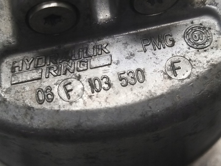 фото №11, Корпус розподільний вал насоса вакуум пального a6 golf v 2.0 tfsi bwa bgb 06f103530f