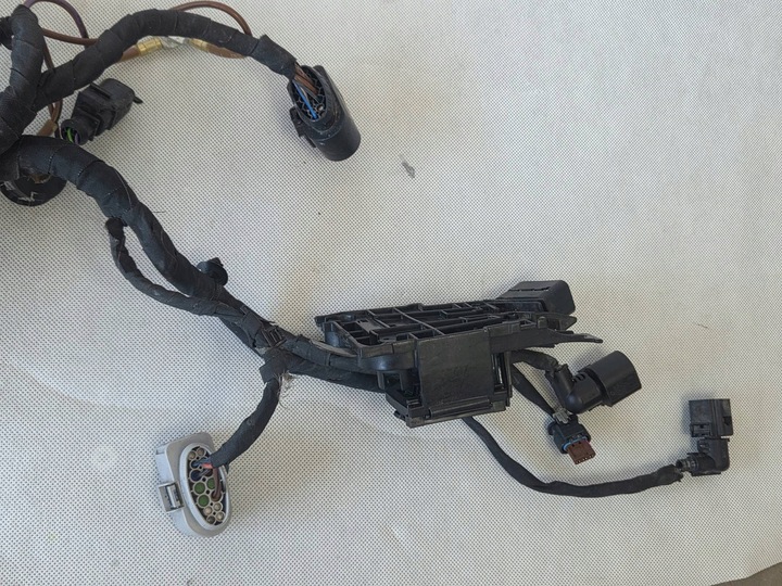 фото №13, Skoda fabia iv коробка предохранителей жгут