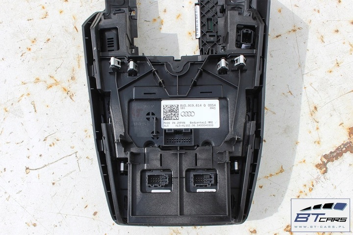 фото №15, Audi a3 набор mmi панель + монитор + считыватель 8v0035874c 8v0919603c 8v085727