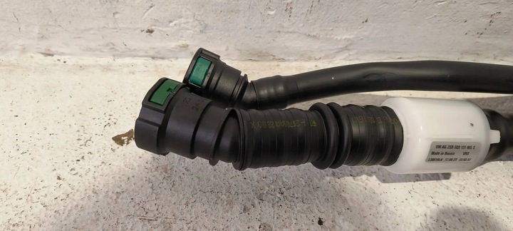 фото №4, Заливная горловина adblue volkswagen golf viii 8