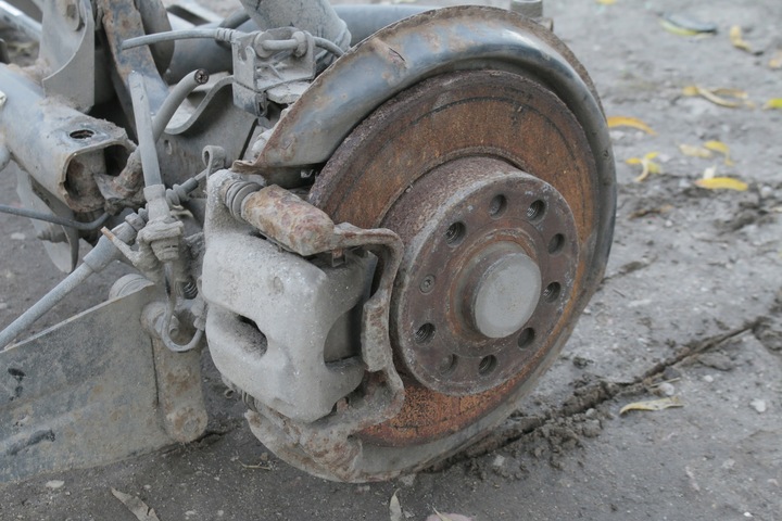 фото №6, Балка подвешивание зад vw golf v универсал