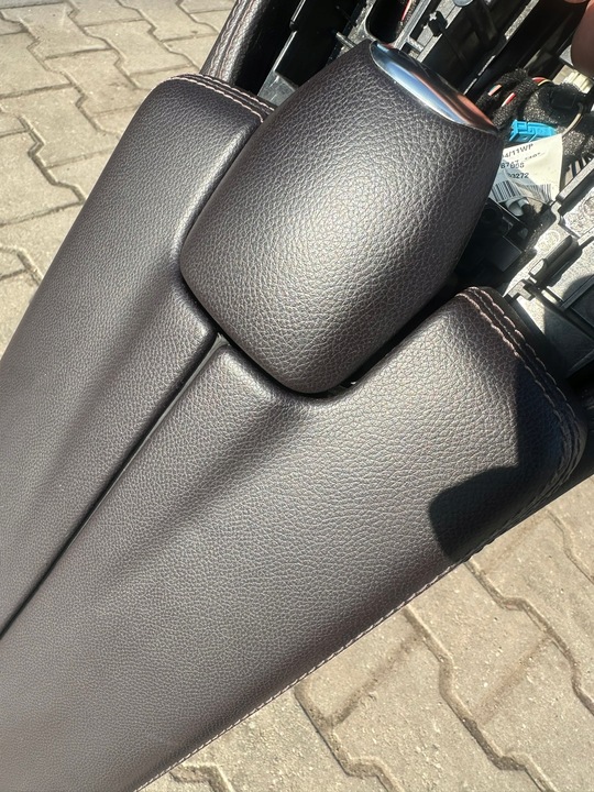 фото №11, Тунель середній, підлокітник, бардачок, konik mercedes cls w218 fiolet 807a