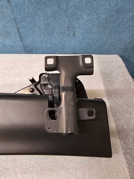 фото №8, Porsche cayenne iii механизм спойлера 9y3827204c