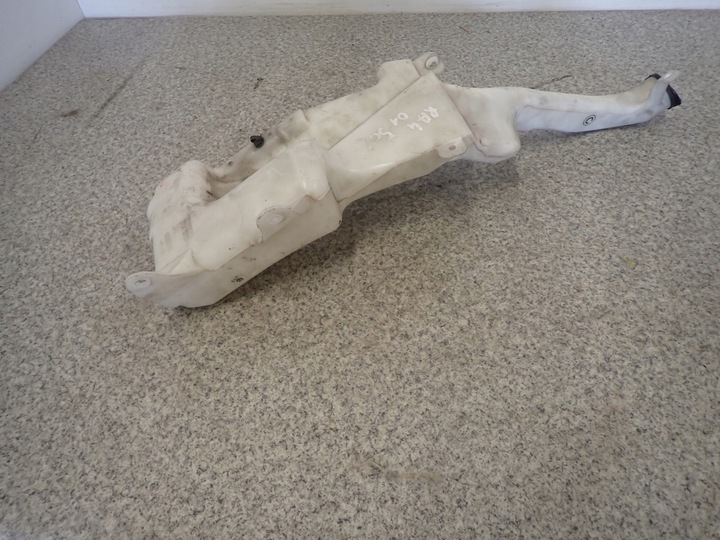 фото №4, Toyota rav4 5d 00-05 бачок склоомивача