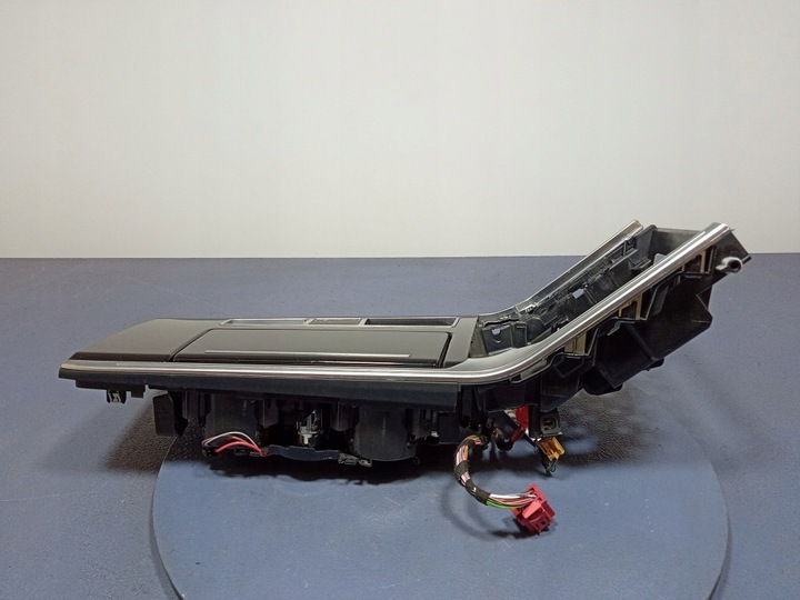 фото №7, Audi a7 c8 планка dekor панель туннеля среднего 4k1864261d