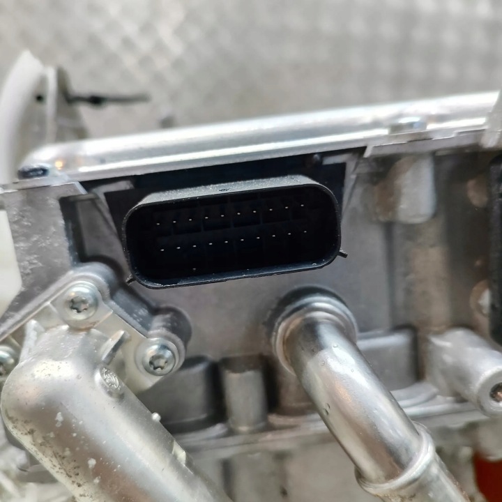 фото №7, Інвертор volvo xc90 ii 32223625 23792512 2.0l 298kw 2019