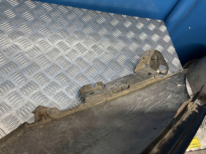 фото №11, Citroen c5 i рестайлинг крыло правые перед переднее eypc