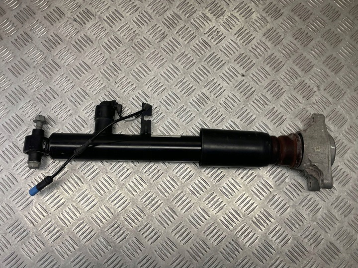 фото №9, Bmw (oem) 6895063 3' g20 амортизатор заднє зад