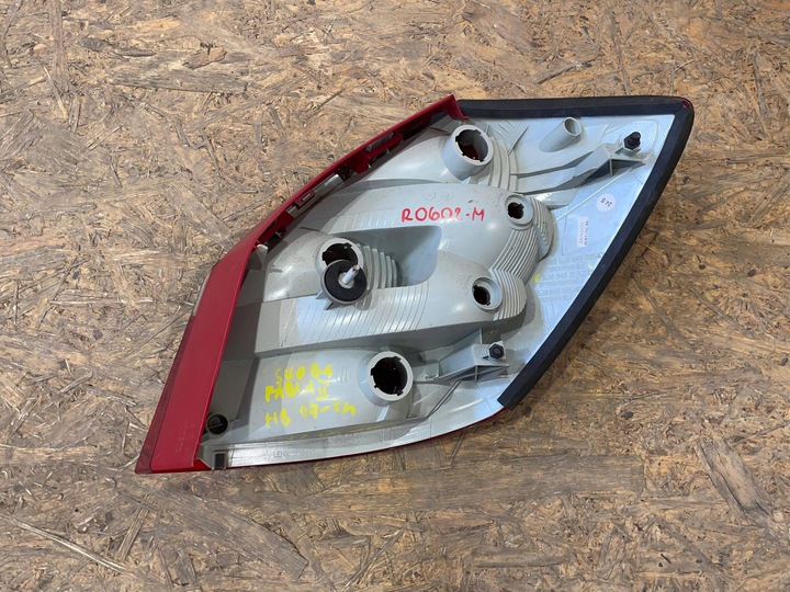 фото №7, Skoda fabia ii 2 5j 07-14 hb лампа ліва зад задня