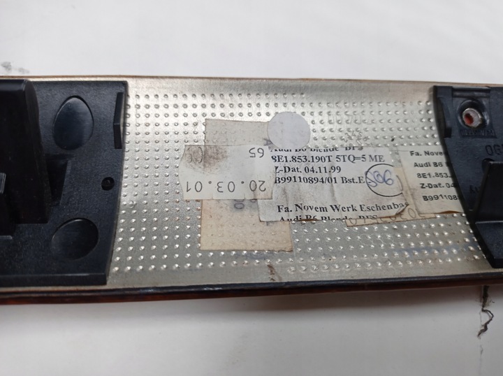 фото №10, Планка консолі панелі audi a4 b6 8e1853190