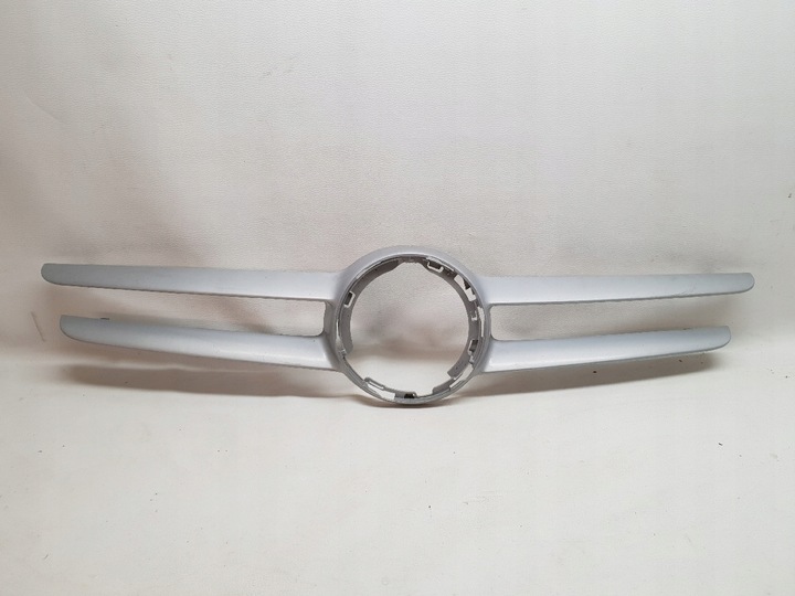 фото №1, Mercedes c-klasa w205 решітка радіатора решітка w бампер перед