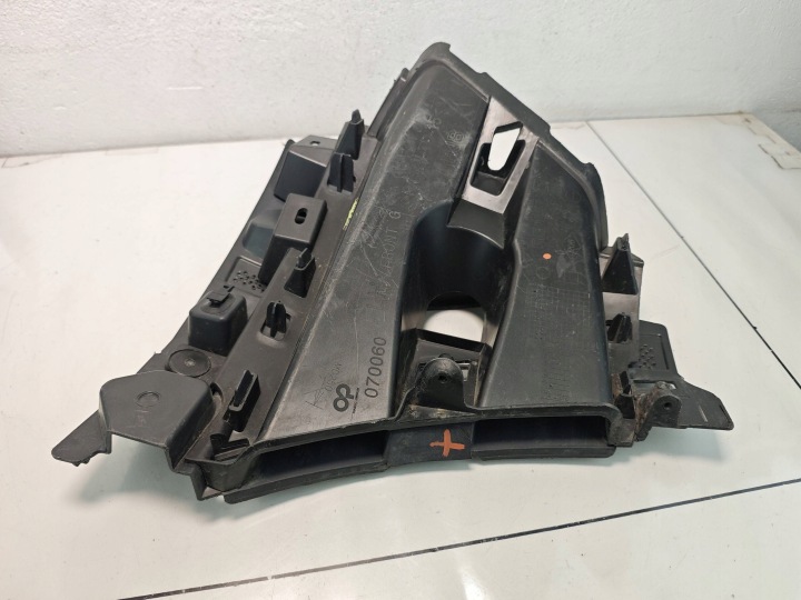 фото №12, Renault captur ii 2 кронштейн  бампера левые перед 620430370r