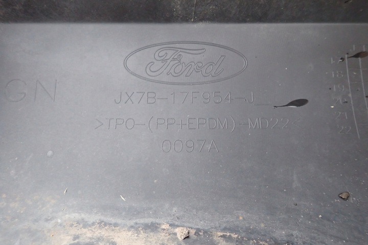 фото №9, Ford focus mk4 active накладка бампера зад спойлер